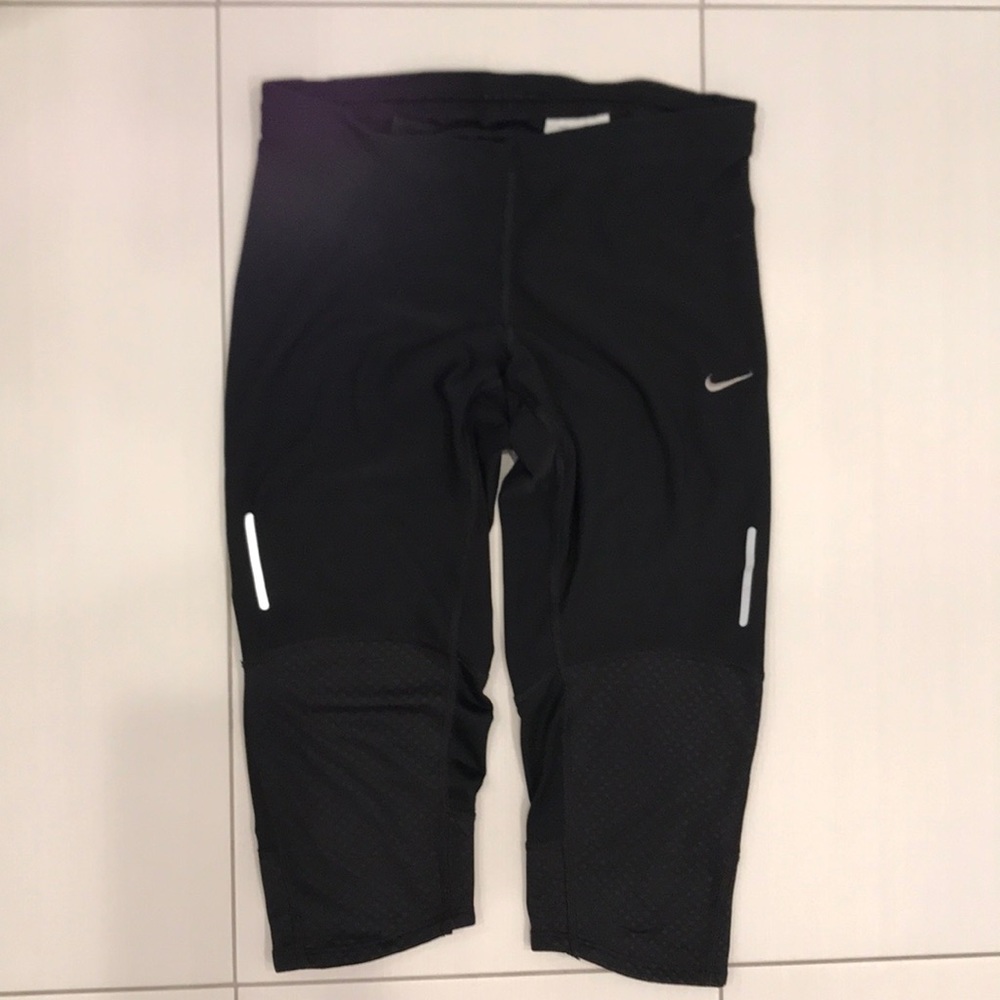 Workout capris pants in an excellent condition.